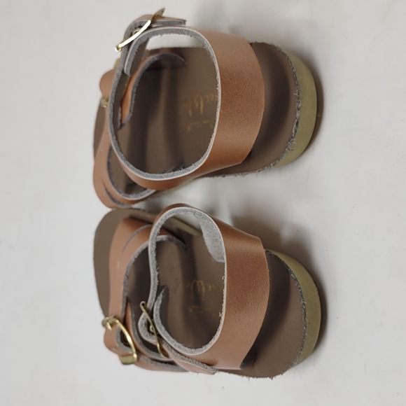 Salt Water by Hoy Leather Rose Gold Sandals Size 3 - Picture 3 of 7